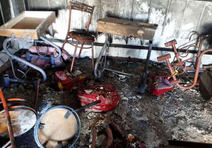 تخلف 11 نفر از کارکنان آموزش و پرورش در آتش‌سوزی دبستان اسوه حسنه