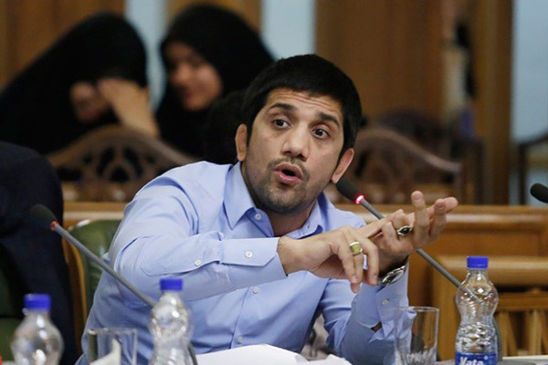 علیرضا دبیر در انتخابات فدراسیون کشتی شرکت می‌کند