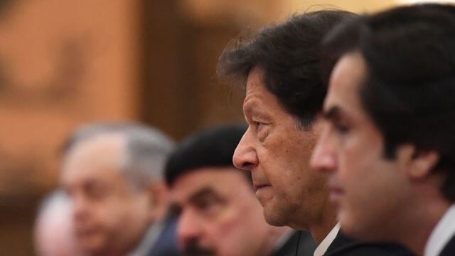 پاکستان روز استقلال را جشن گرفت/ سفر عمران خان به کشمیر در اوج تنش با هند