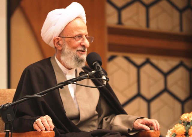 چرا امتحان الهی فقط شامل مردم می‌شود؟