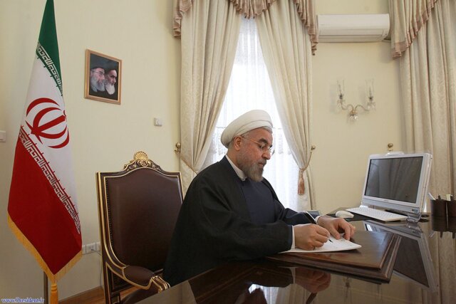 روحانی خطاب به رئیسی: اینگونه امور مرتبط به شورای عالی فضای مجازی است!