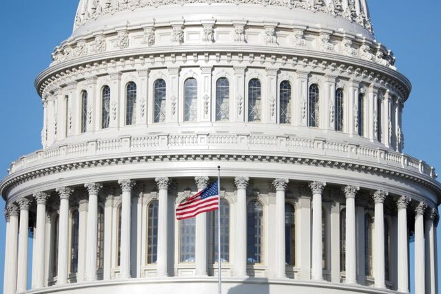 تصویب طرح نیم تریلیون دلاری برای جبران خسارات کووید 19 در کنگره آمریکا
