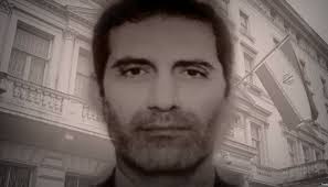 حمایت جمعی از وکلا از دیپلمات بازداشت شده ایرانی حمایت جمعی از وکلا از دیپلمات بازداشت شده ایرانی