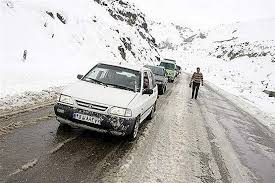 بارش برف و باران در محور های ١٠ استان