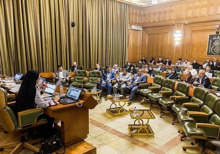در جلسه شورای شهر تهران تصویب شد؛ افزایش نرخ بلیت حمل و نقل عمومی تهران تا سقف ۳۵ درصد در سال آینده