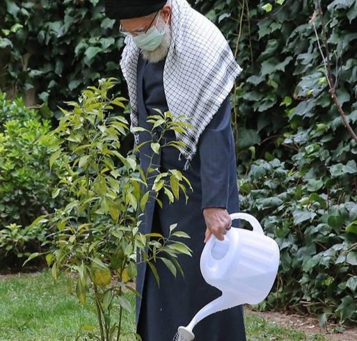 توسط حضرت آیتالله خامنهای توسط حضرت آیتالله خامنهای