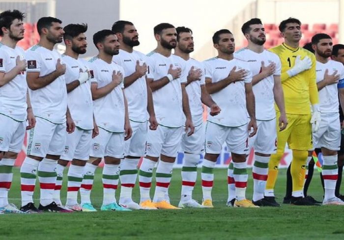 ایران - عراق/ ققنوس میتوان شد در شعلههای آتش ایران – عراق/ ققنوس میتوان شد در شعلههای آتش