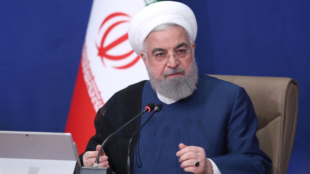 روحانی در جلسه ستاد مقابله با کرونا: رهبر انقلاب الگوی خوبی در عمل به دستورالعمل‌های بهداشتی بودند/ مجهزترین بیمارستان تاریخ ایران آماده افتتاح است