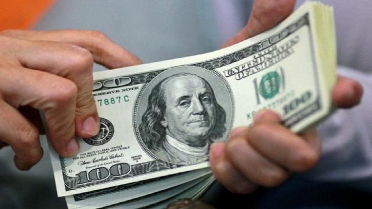 نرخ ارز در بازار آزاد سوم شهریور ۱۴۰۰؛ نوسان جزئی نرخ ارز در بازار؛ دلار از کانال ۲۷ هزار تومانی عبور کرد