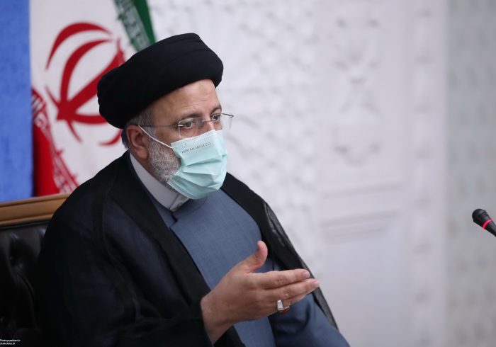 رئیسجمهور در جلسه ستاد هماهنگی اقتصادی دولت: سرعت دادن به طرحهای زیربنایی در حوزه راه و مسکن ضروری است رئیسجمهور در جلسه ستاد هماهنگی اقتصادی دولت: سرعت دادن به طرحهای زیربنایی در حوزه راه و مسکن ضروری است