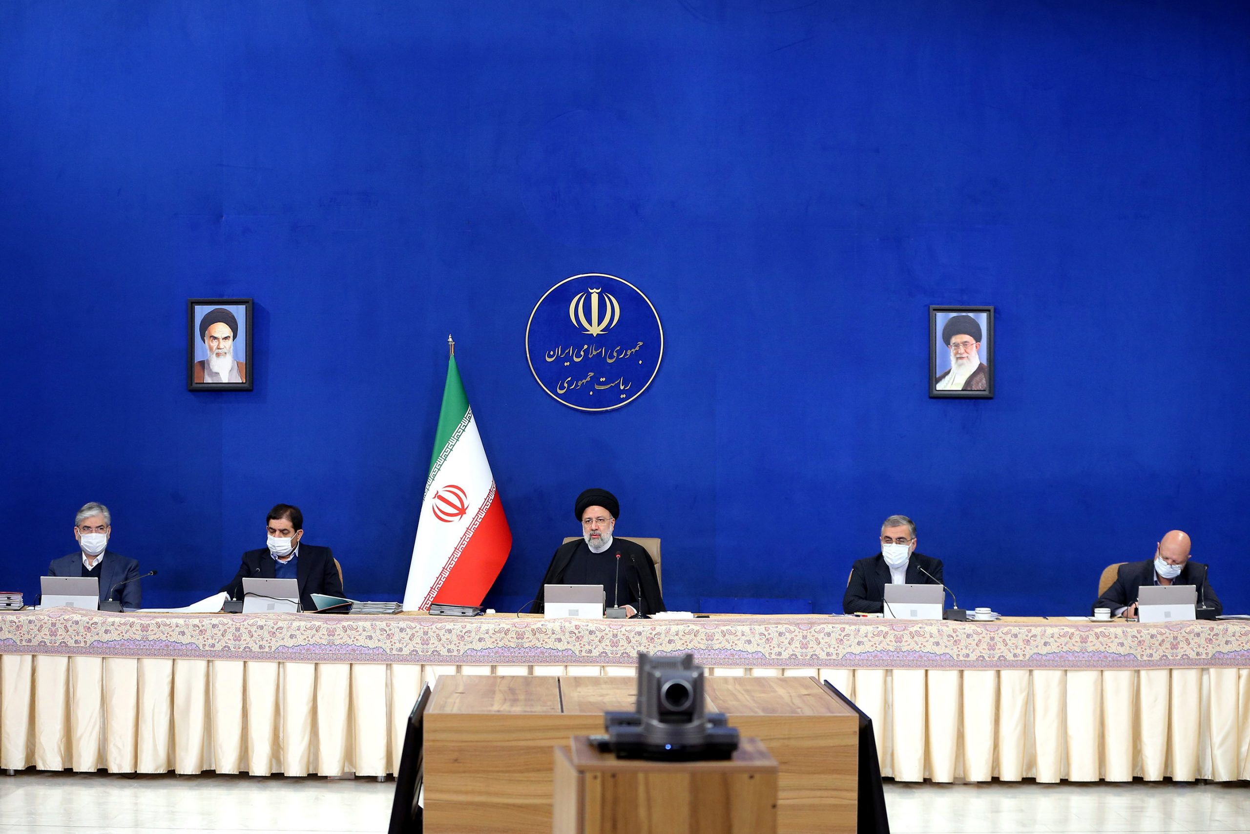 رئیس جمهور با تاکید بر اهمیت امیدآفرینی در شکوفایی جامعه اظهار داشت: رئیس جمهور با تاکید بر اهمیت امیدآفرینی در شکوفایی جامعه اظهار داشت: