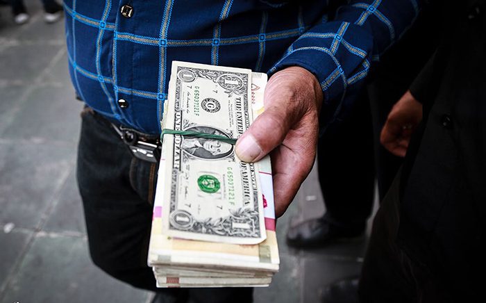 دلار وارد کانال ۲۴ هزار تومان شد دلار وارد کانال ۲۴ هزار تومان شد