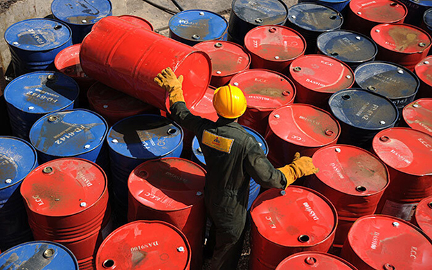 با افزایش قیمت نفت، بزرگترین ضرر را ایران می‌کند