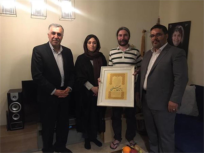دیدار عیدانه مدیران صندوق اعتباری هنر با خانواده مرحوم مهرآوران و زنده یاد پروین بهمنی