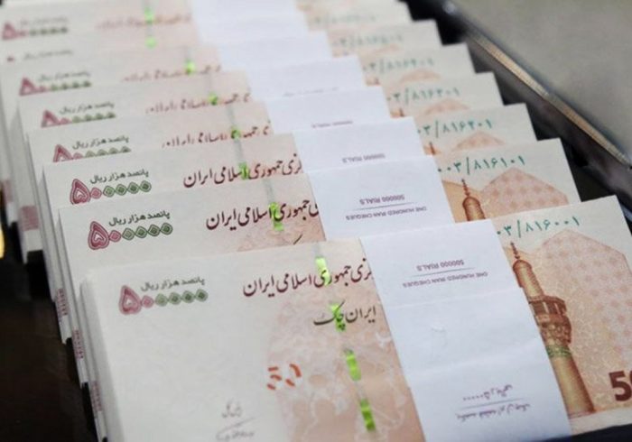 کارمندان این شرکت‌های دولتی بالاترین حقوق را می‌گیرند