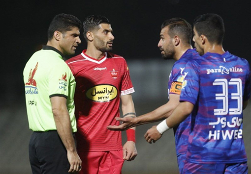 انتقاد شدید کارشناس داوری از داور دیدار هوادار ـ پرسپولیس