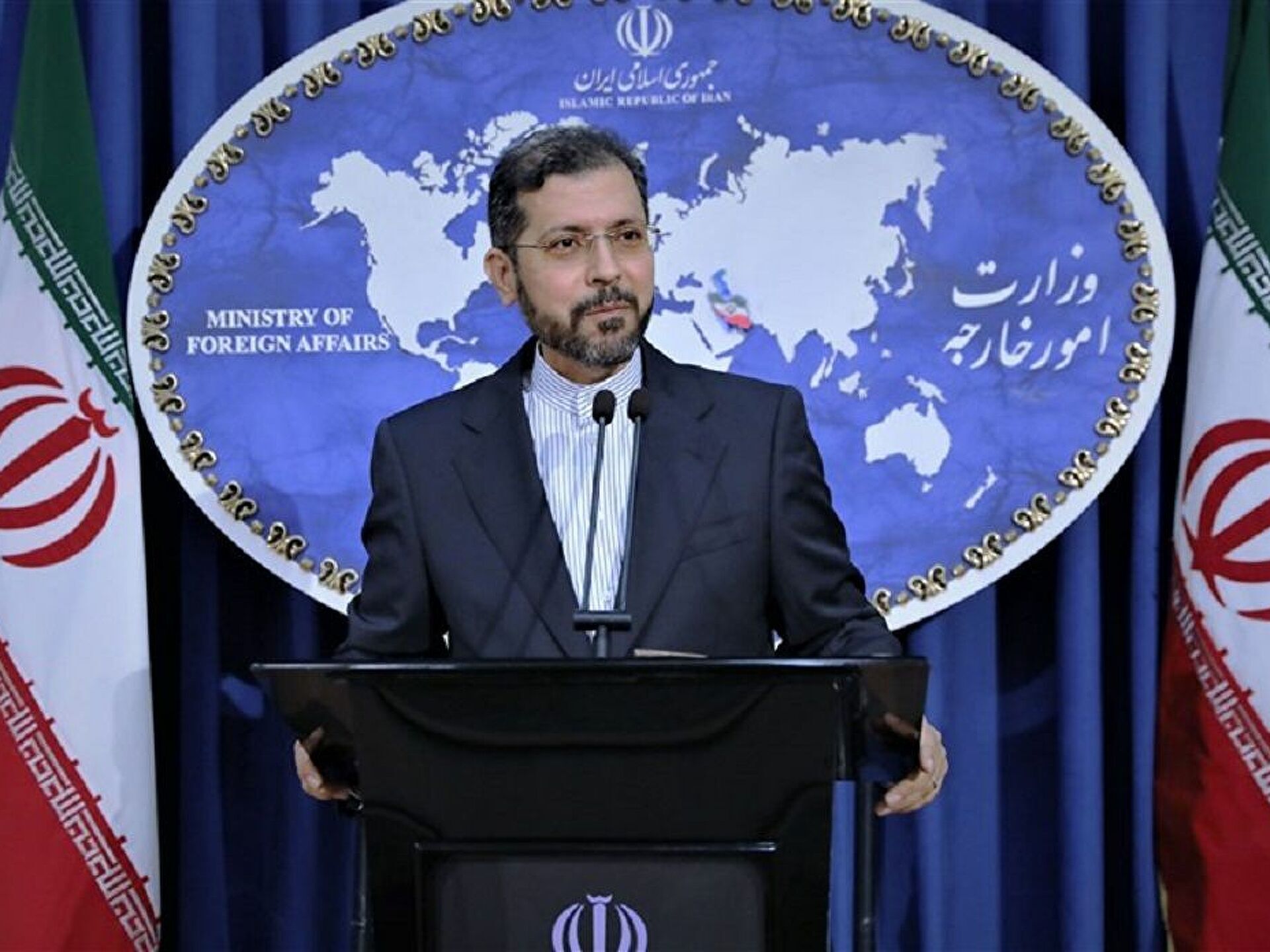 «لاوروف»آخر هفته به تهران سفر می‌کند/مذاکرات از ریل خارج نشده است