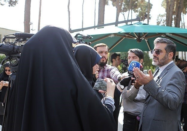 اسماعیلی در جمع خبرنگاران : ثبت نام هفتاد و پنج فیلم برای جشنواره فجر اسماعیلی در جمع خبرنگاران : ثبت نام هفتاد و پنج فیلم برای جشنواره فجر