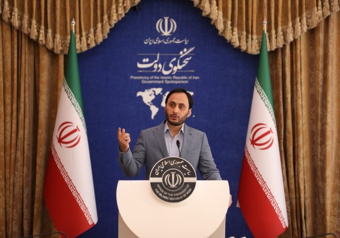 تصمیم مدیریتی دولت دربرخورد با علت تاخیر حقوق اسفند ماه فرهنگیان تصمیم مدیریتی دولت دربرخورد با علت تاخیر حقوق اسفند ماه فرهنگیان