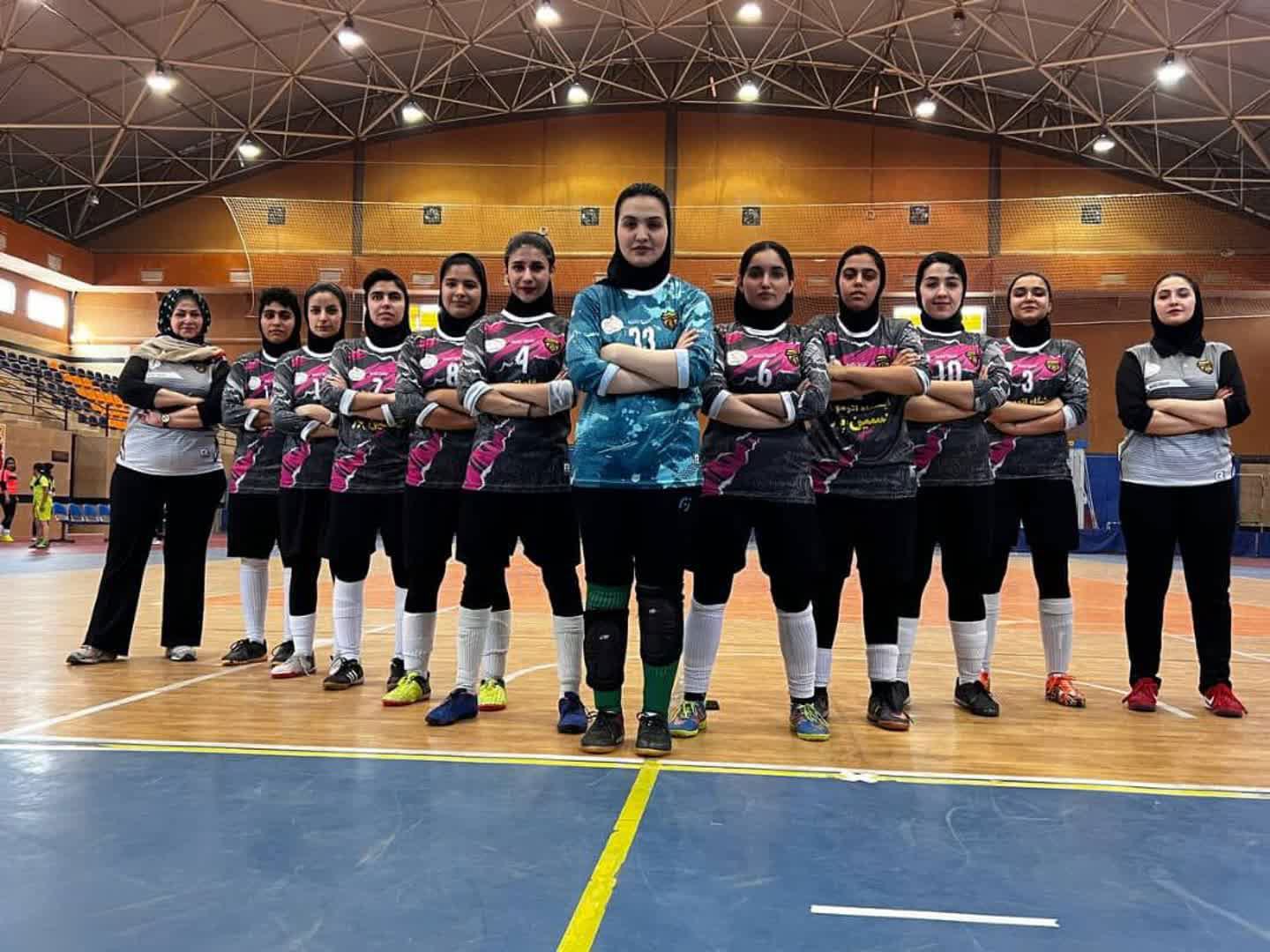 وارسته: هدفم راه اندازی فوتبال بانوان در کاشمر است