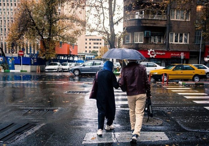 کاهش محسوس دما در تهران تا فردا / تداوم بارش برف و باران