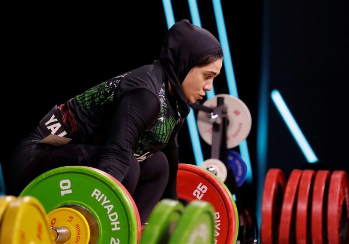 مدال‌آوری دختر وزنه‌بردار ایران در قهرمانی آسیا