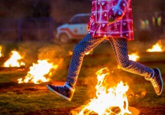 توصیه های ایمنی وزارت بهداشت در چهارشنبه سوری توصیه های ایمنی وزارت بهداشت در چهارشنبه سوری