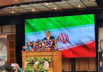 صحبت های احمدی نژاد پس از ثبت نام در انتخابات ریاست جمهوری/ از تامین معیشت تا همزیستی با جهان!