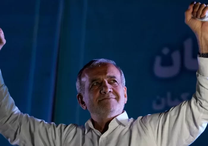 پزشکیان ملت آگاه و عزیز ایران پیروزیتان مبارک باد