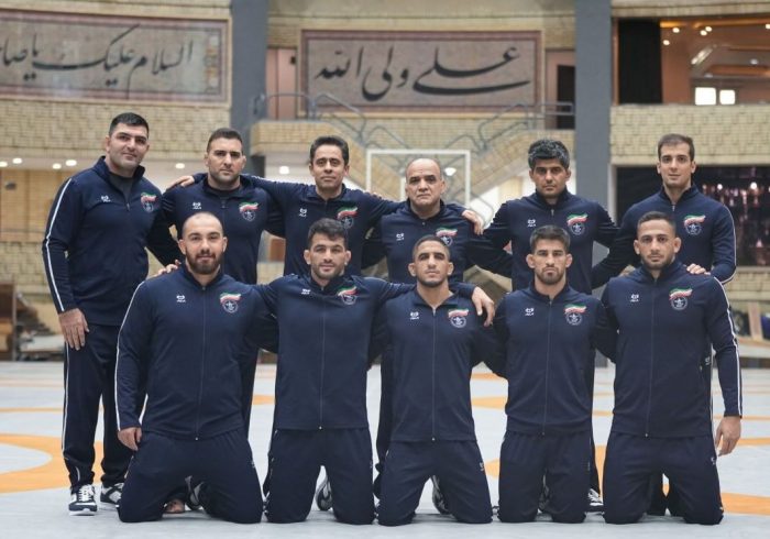 ورود تیم ملی کشتی آزاد به ایران