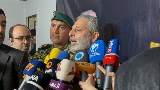 واکنش فرمانده ارتش به ترور سیدحسن نصرالله/ خون شهید توفنده تر از خود شهید عمل می کند واکنش فرمانده ارتش به ترور سیدحسن نصرالله/ خون شهید توفنده تر از خود شهید عمل می کند