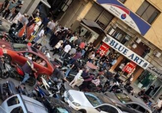 چندین مجروح در انفجارهای لبنان/ دستگاه های ارتباطی منفجر می شوند!
