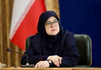 مهاجرانی: نیاز امروز به شنیدن صدای هم / توسعه یافتگی با تحجر جمع نمی شود