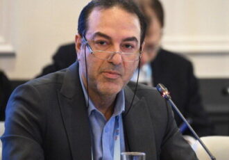 تحلیل اختلال روان در حین جدل با خبرنگار توسط معاون وزیر بهداشت!+ فیلم