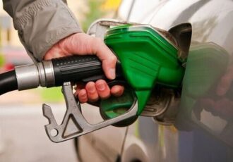 مصوبه افزایش قیمت بنزین وجود ندارد