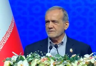 ما روی طلا خوابیدیم و فقیر هستیم!