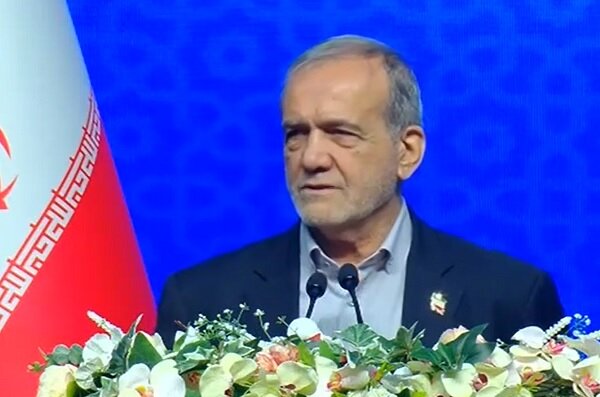 ما روی طلا خوابیدیم و فقیر هستیم!