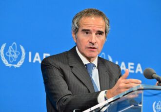 گروسی به دنبال تعامل کامل با ایران