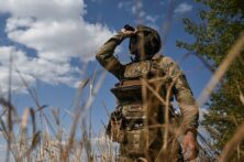 خاک خود را به روسیه واگذار نمی کنیم