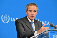 گروسی به دنبال تعامل کامل با ایران