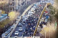 دگردیسی تروما به نوستالژی سیاسی/ واکاوی روان‌شناختی وجامعه‌شناختی بازسازی گذشته در ایران معاصر