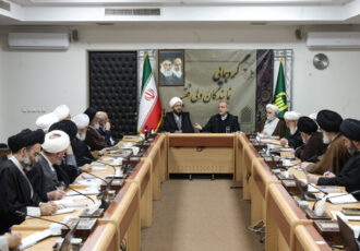 غفلت از نسل جوان یکی از عوامل بروز حوادث اخیر است/ ایجاد محدودیت در فضای مجازی موجب سوق دادن جوانان به استفاده از فیلترشکن و بروز آثار مخرب تر می شود