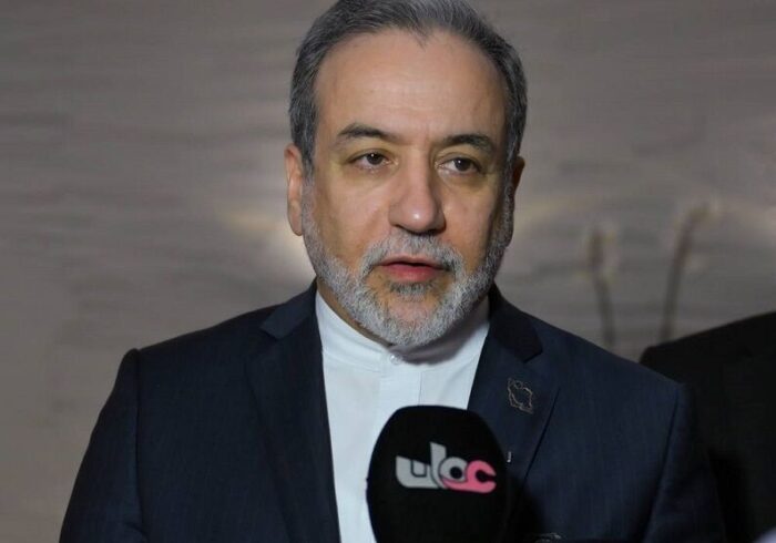 ایران درخواست آتش بس نداده است