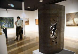 فروش ۷ میلیارد و ۸۲۵ میلیون تومانی نمایشگاه «برای ایران»