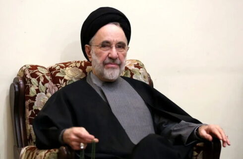 با همه وجود طرفدار صلح شرافتمندانه ام/ هرگامی که در جهت رفع سایه شوم جنگ و ویرانی ایران برداشته شود، عین صواب است با همه وجود طرفدار صلح شرافتمندانه ام/ هرگامی که در جهت رفع سایه شوم جنگ و ویرانی ایران برداشته شود، عین صواب است