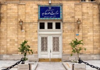 فرصت ۴۸ ساعته به دیپلمات سوئدی برای ترک تهران فرصت ۴۸ ساعته به دیپلمات سوئدی برای ترک تهران