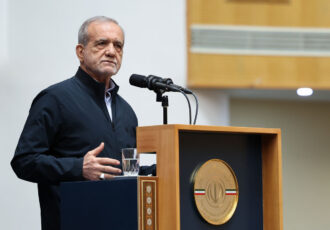 ما را در تاریکی مگذارید!